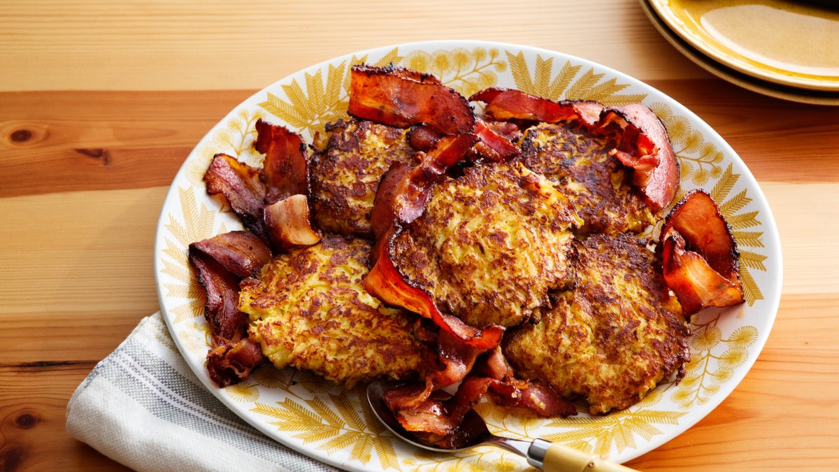 Kålrotsbiffar med bacon