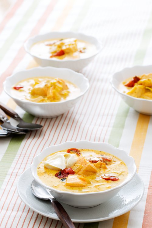 Saffransdoftande fisksoppa med aioli