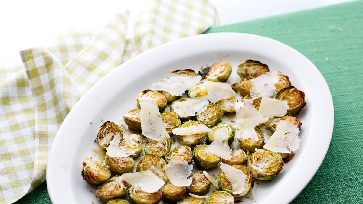 Ugnsrostad brysselkål med parmesan