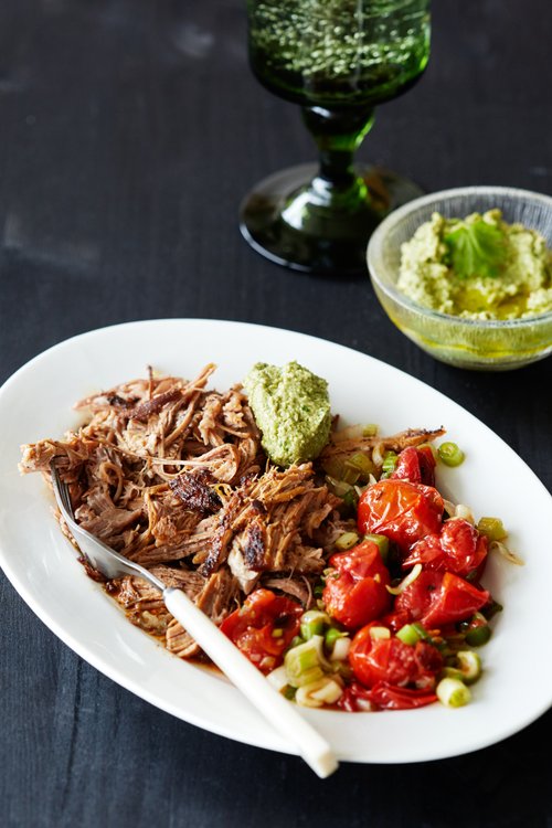 Pulled pork med rostad tomatsallad