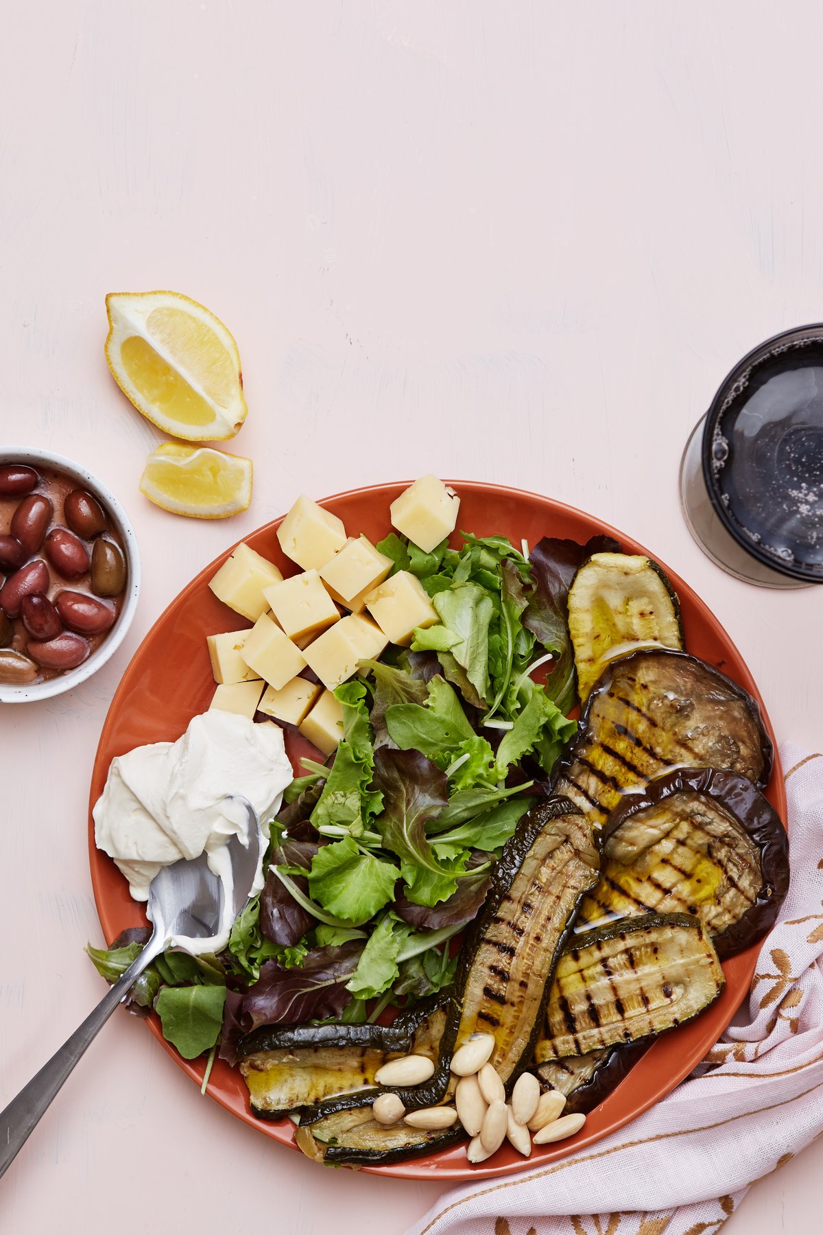 Plocktallrik med grillade grönsaker
