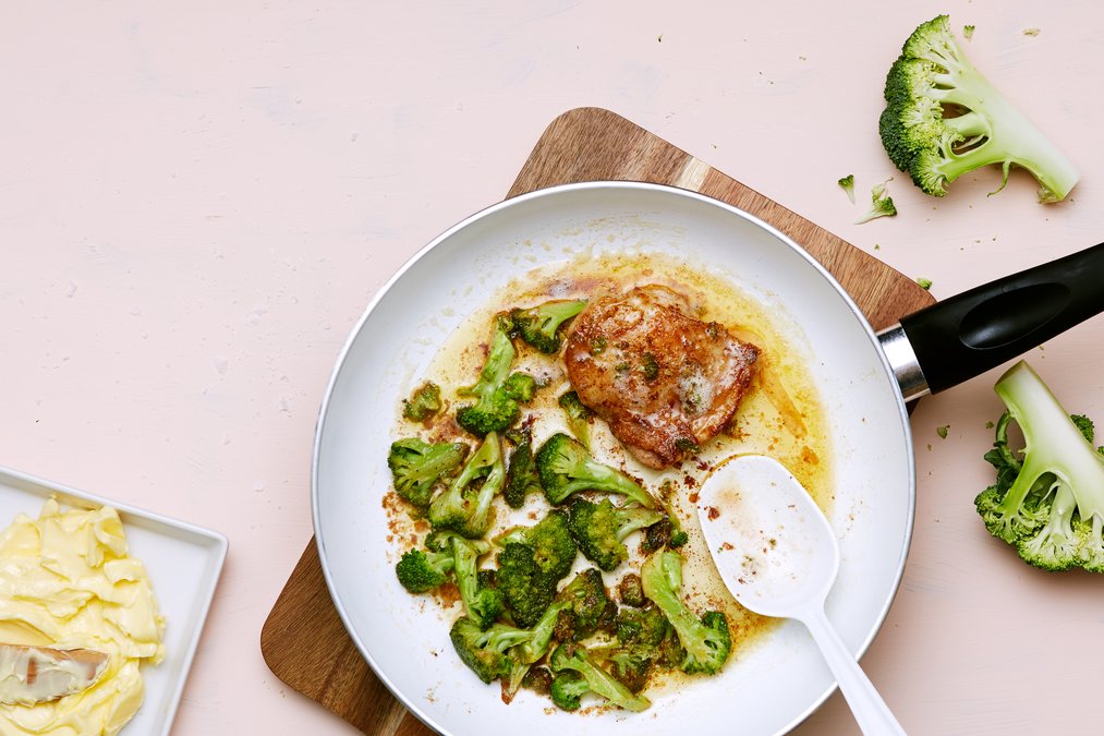 Kyckling med smörstekt broccoli