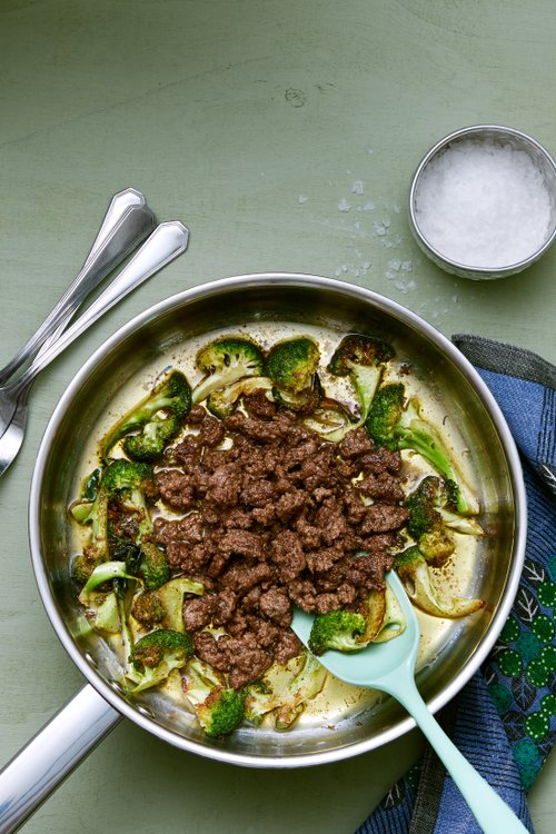 Nötfärs med smörstekt broccoli