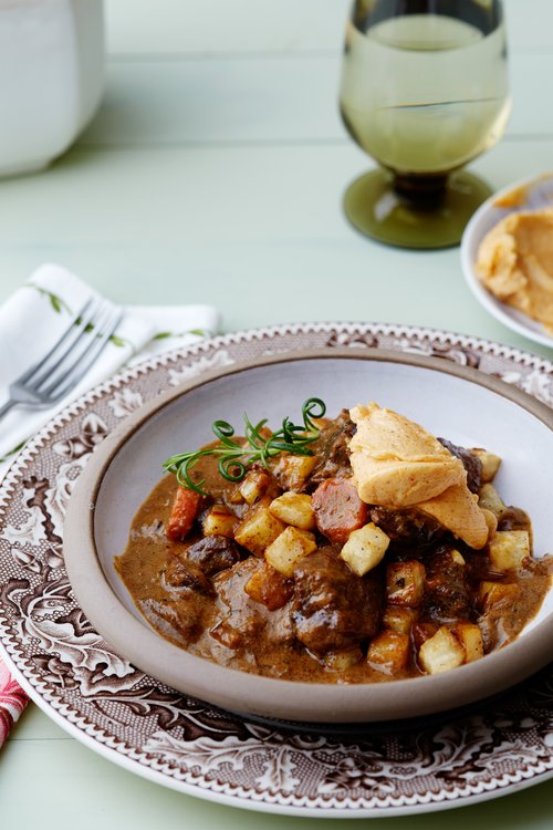 Viltgryta med paprikasmör