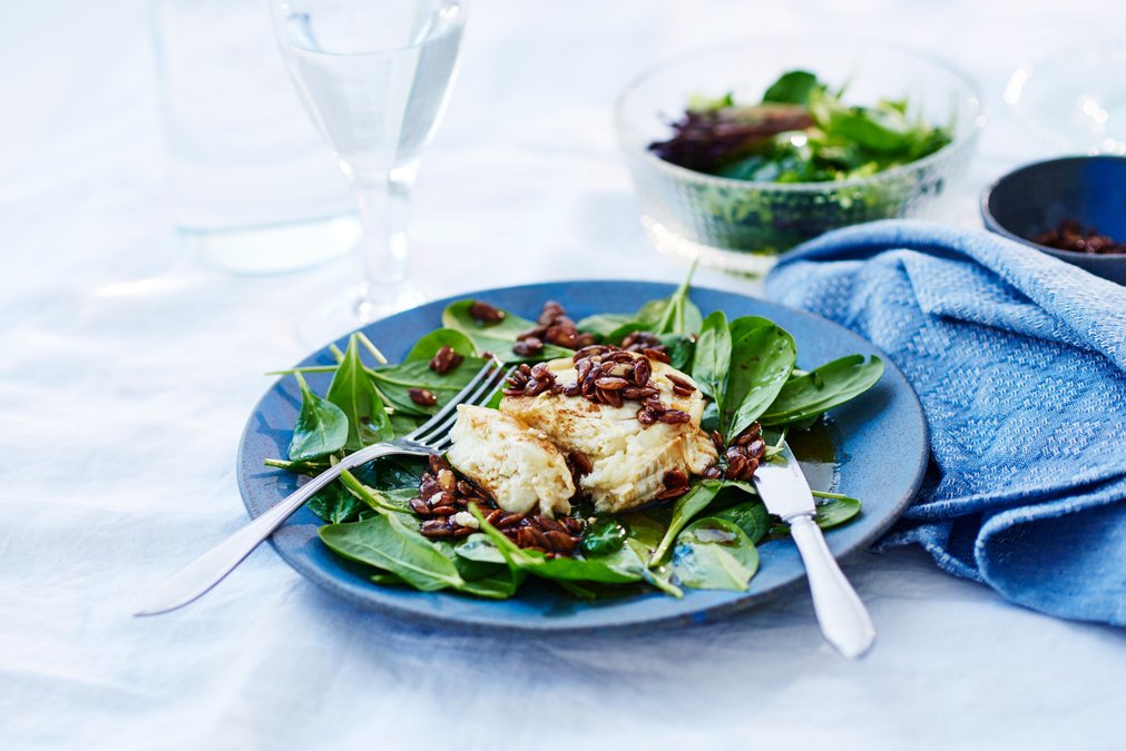 Getostsallad med pumpafrön och balsamicosmör