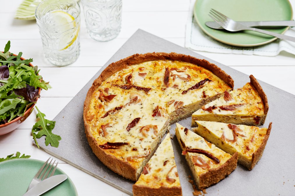 Glutenfri parmapaj med soltorkade tomater