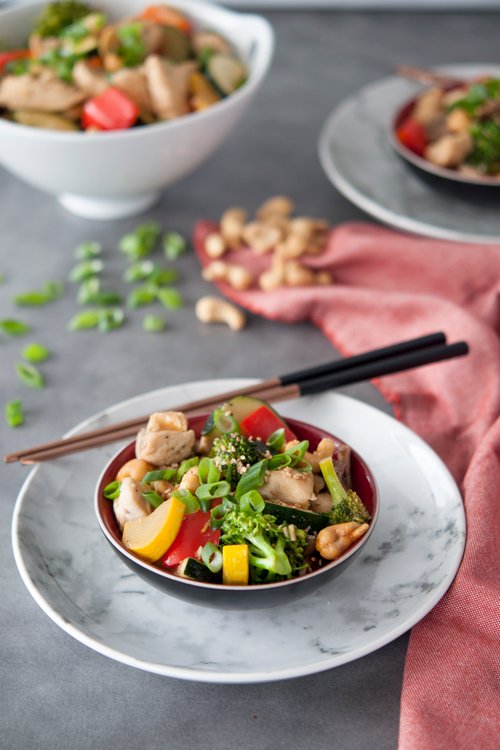 Wok med kyckling och cashewnötter