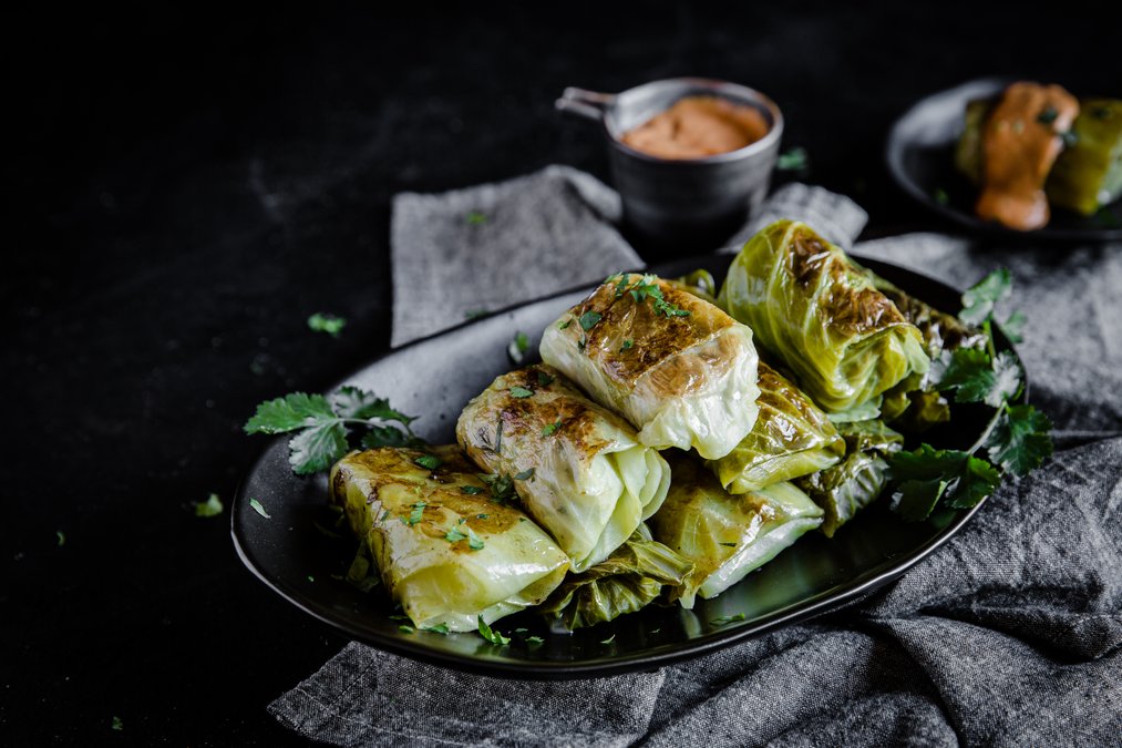 Dumplings med kyckling och jordnötsdipp