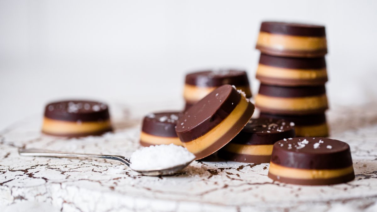 Sockerfria chokladpraliner med jordnötssmör