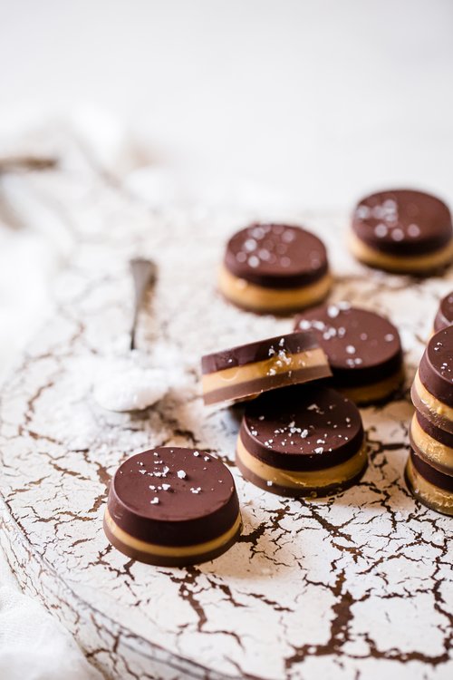Sockerfria chokladpraliner med jordnötssmör