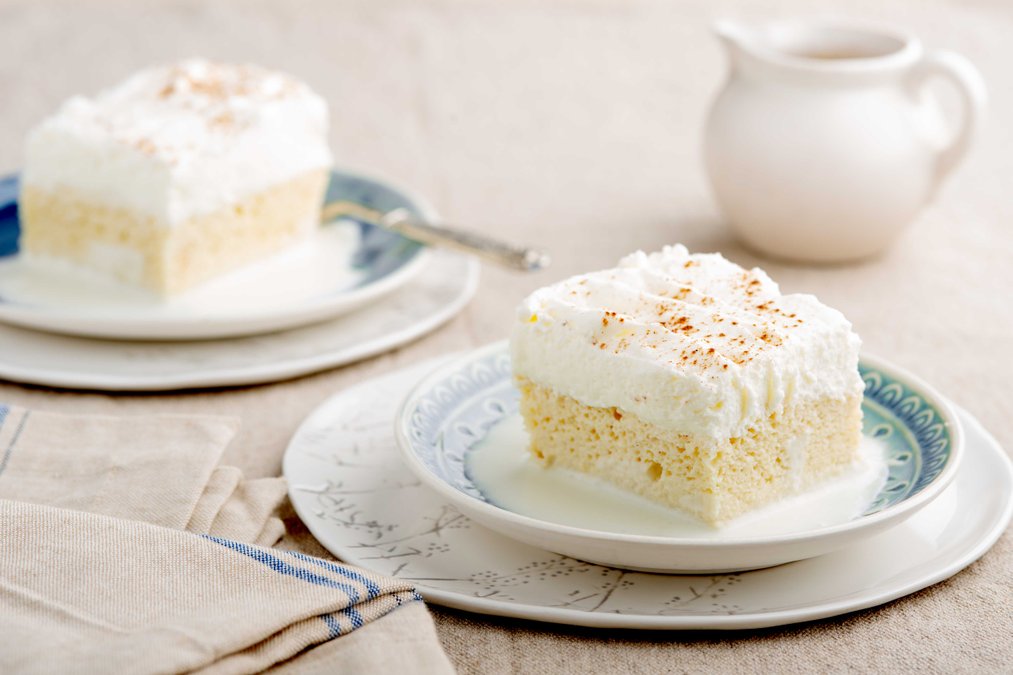 Sockerfri tres leches-tårta