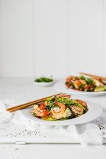 Asiatiska räkor med vitlök och sesamfrön