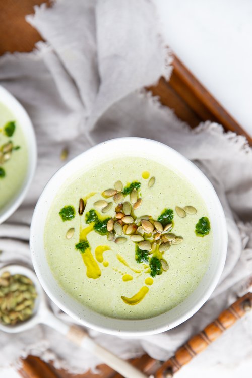 Krämig kycklingsoppa med grönkål och blomkål