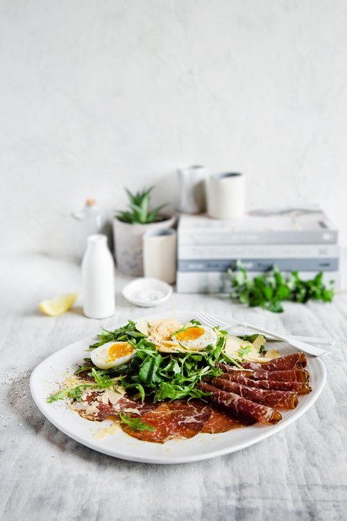 Italiensk plocktallrik med bresaola