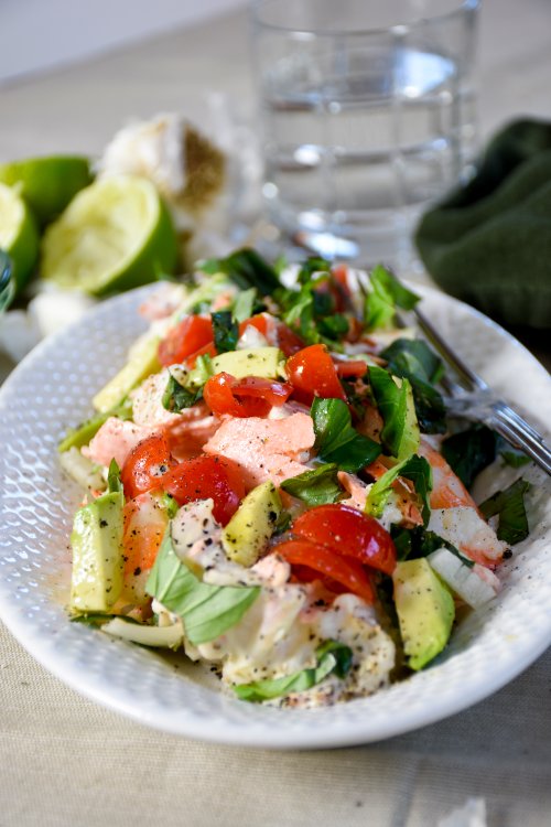Skaldjurssallad med avokado