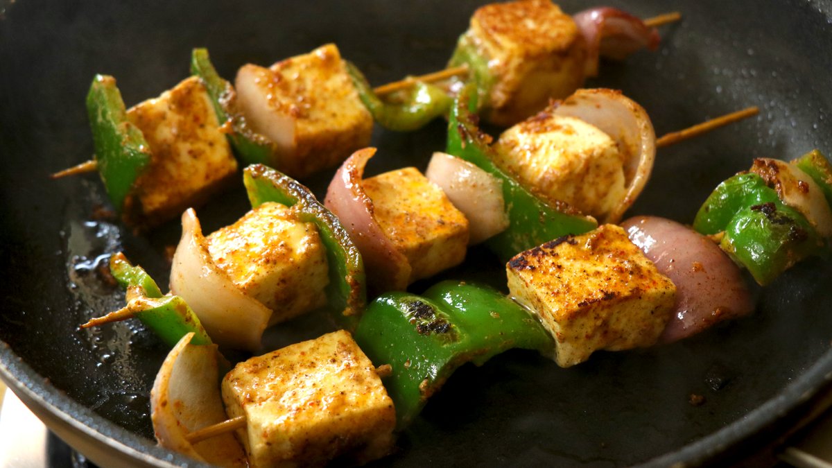 Paneer tikka med tandoorikrydda