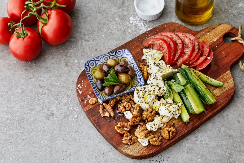 LCHF-frukosttallrik med smak av Medelhavet