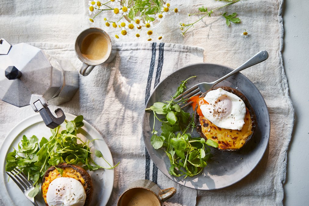Gratinerad portabello med pocherat ägg