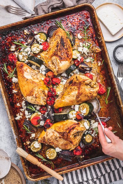 Toskansk kyckling med zucchini och tomat<br />(Huvudrätt)
