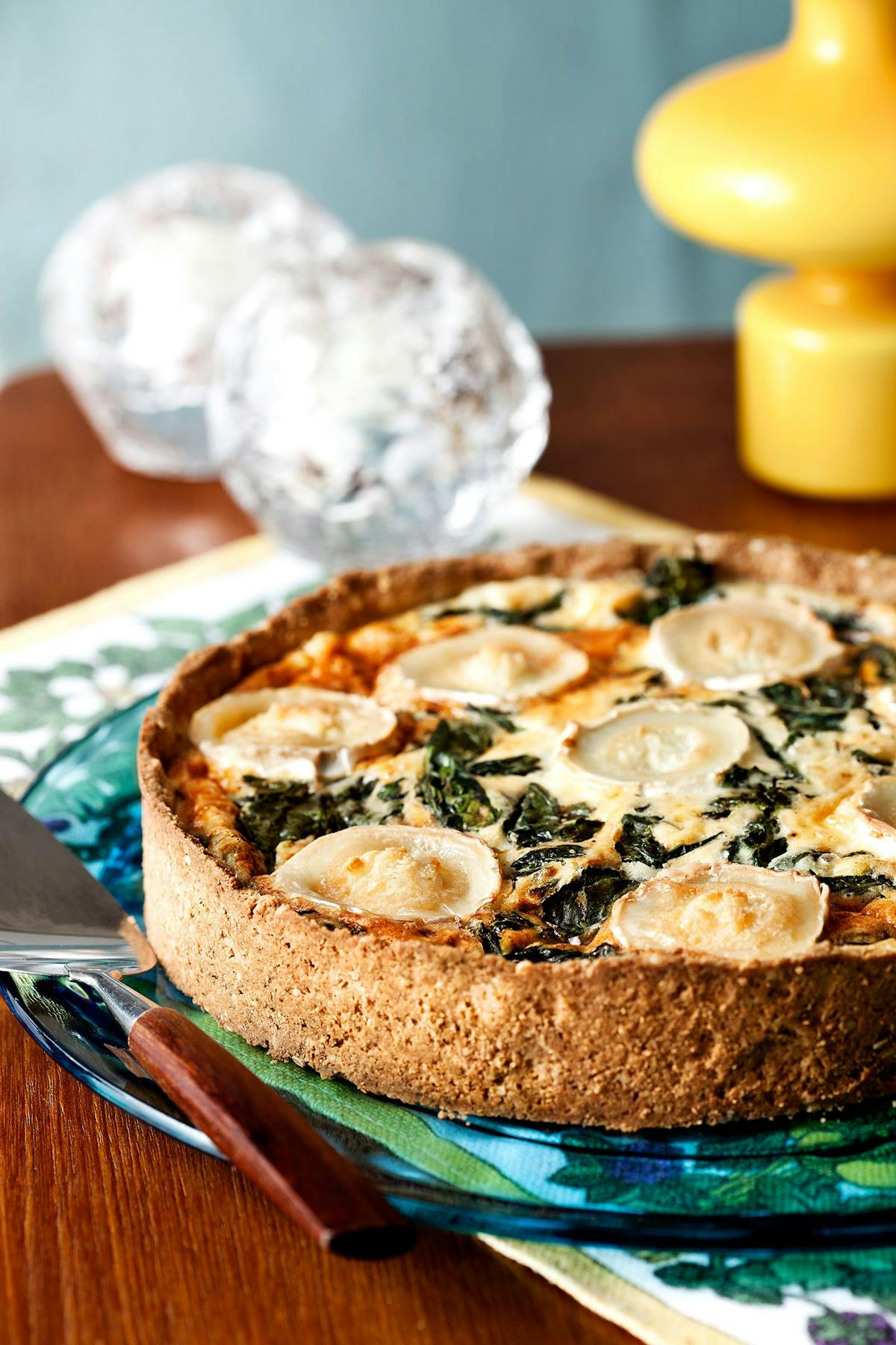 Keto spinach and goat cheese pie
