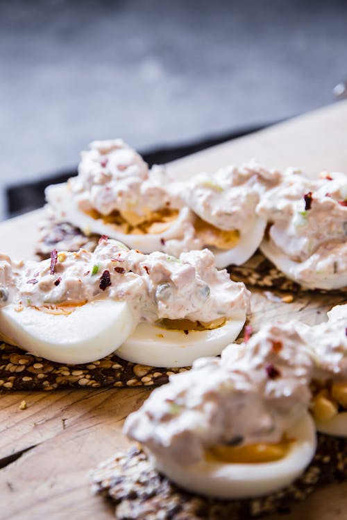 Keto tuna salad with capers