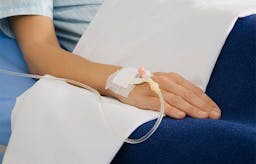 "Young mother nearly dies from a low-carb diet"