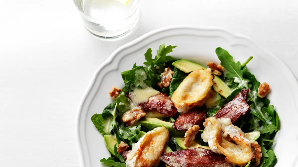 Keto avocado, bacon and goat cheese salad