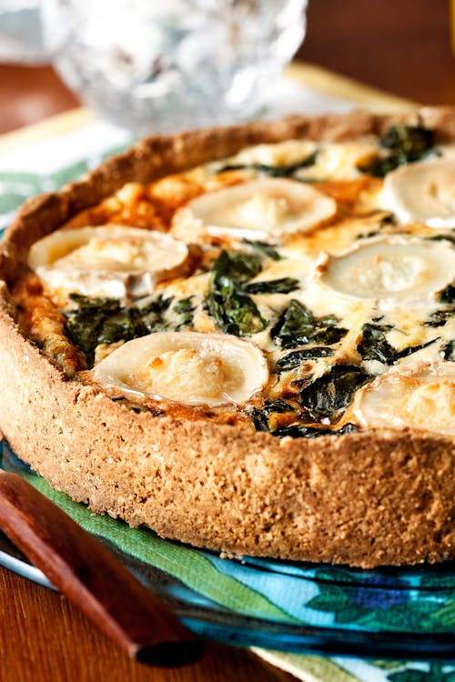 Keto spinach and goat cheese pie