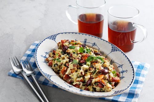 Keto scrambled eggs with halloumi cheese