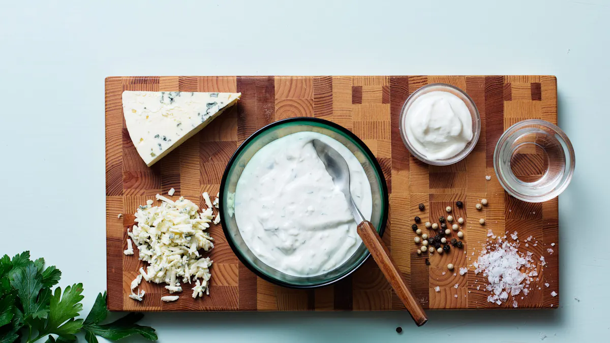 Keto blue cheese dressing