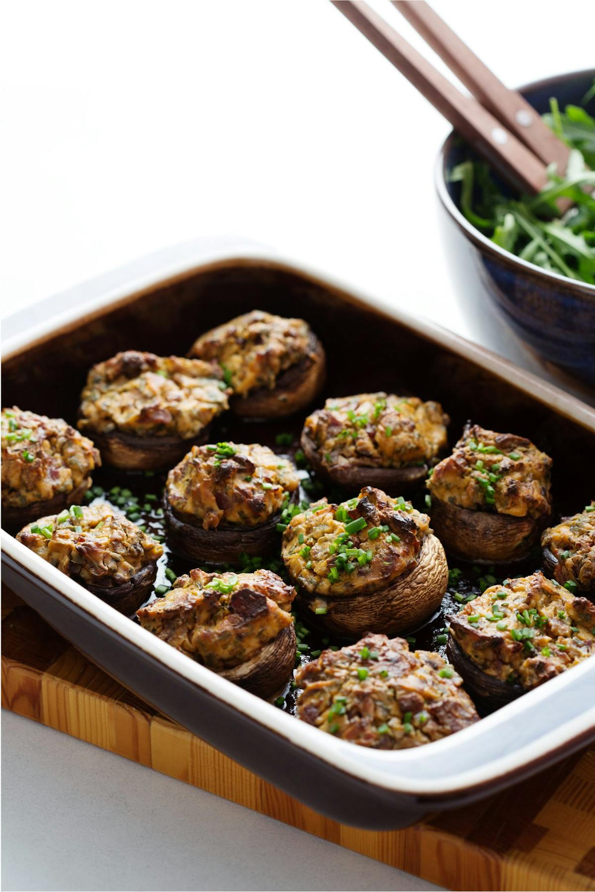 Keto stuffed mushrooms