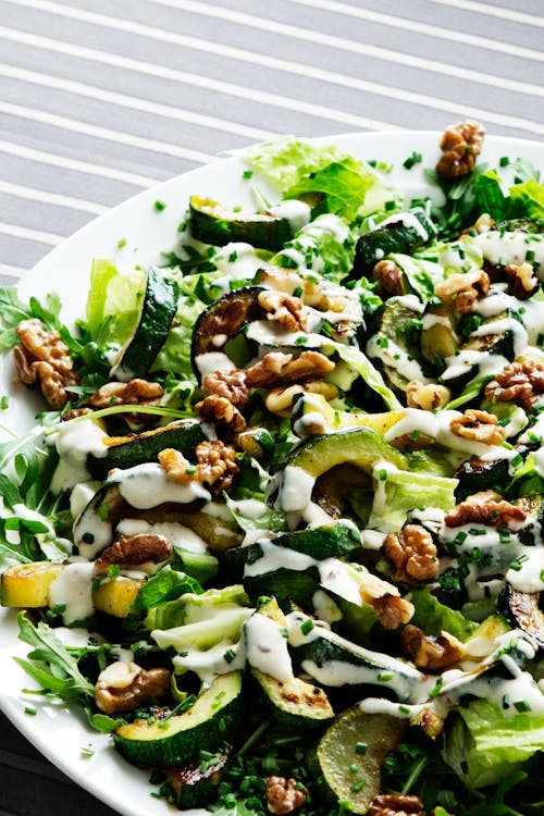 Keto zucchini and walnut salad