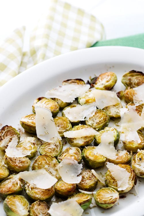 Oven-roasted Brussels sprouts with parmesan cheese