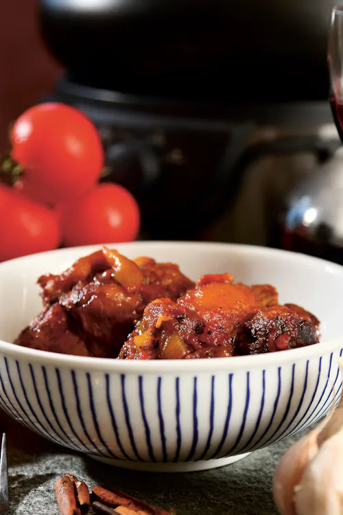 Oxtail Stifado