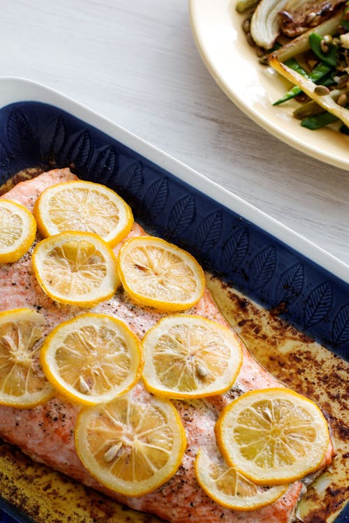 Keto baked salmon with lemon and butter