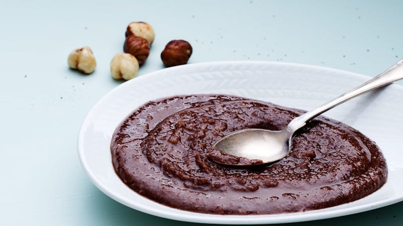 Keto chocolate and hazelnut spread