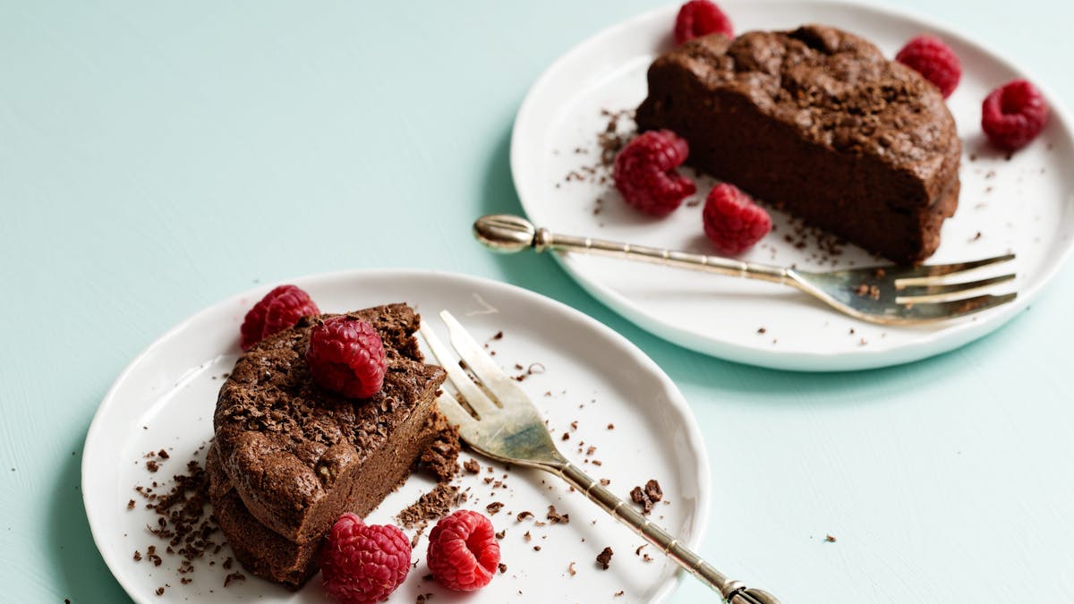 Low carb chocolate cake