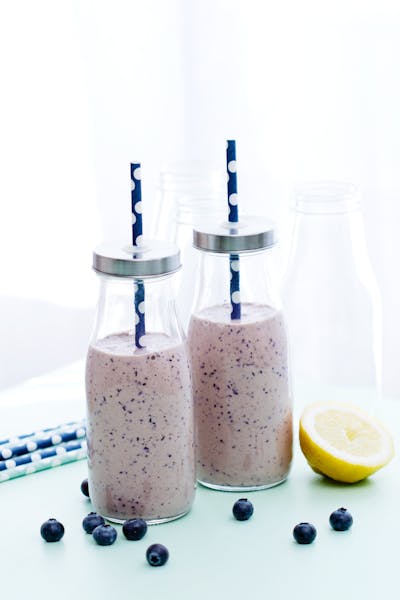 Low-carb blueberry smoothie<br />(Breakfast)
