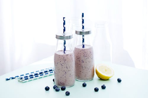 Low carb blueberry smoothie