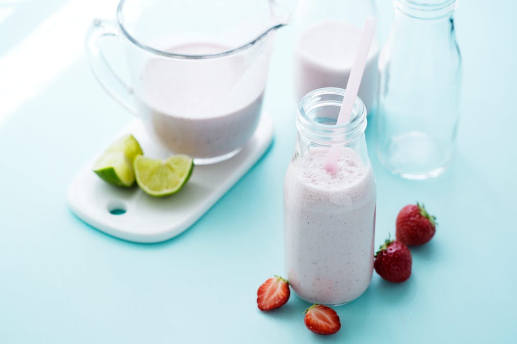 Low carb strawberry smoothie