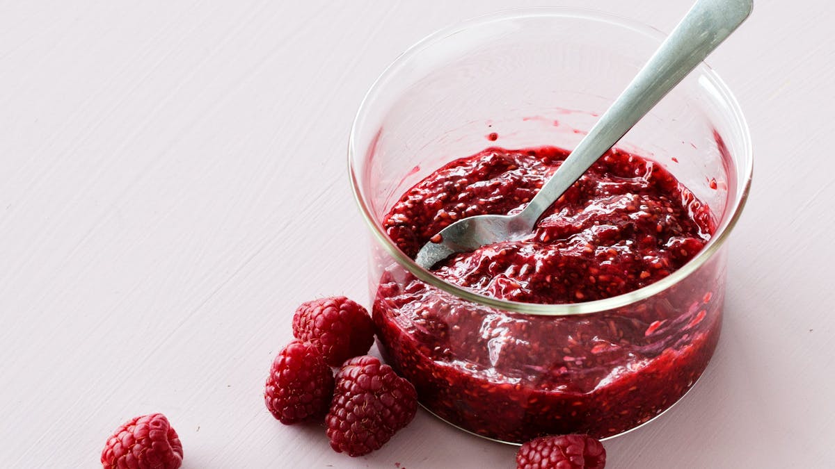 Instant low carb raspberry jam