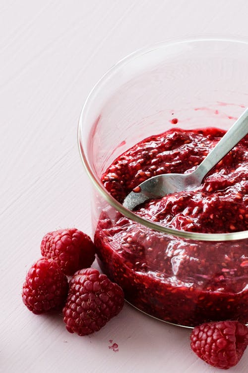 Instant low carb raspberry jam