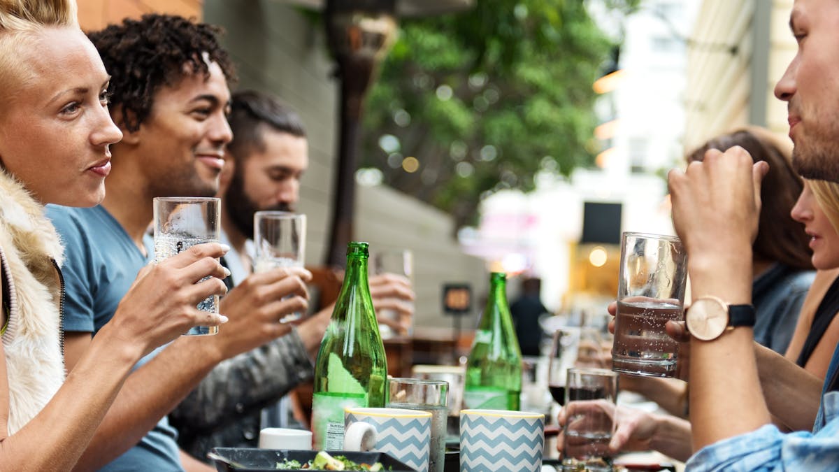 How to eat a low-carb or keto diet when dining out