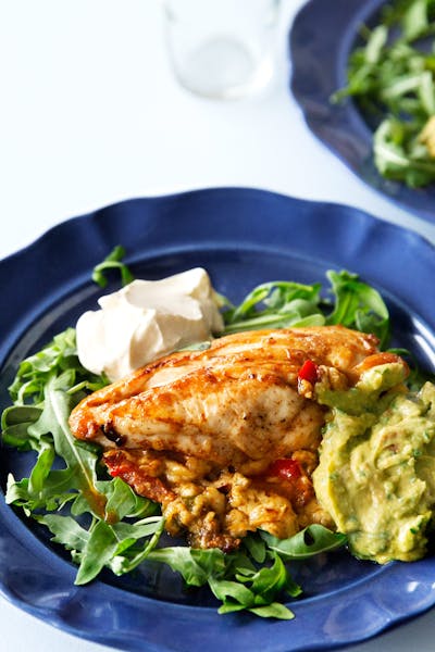 Keto cheese-filled chicken breast with guacamole