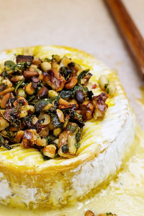 Keto oven-baked Brie cheese