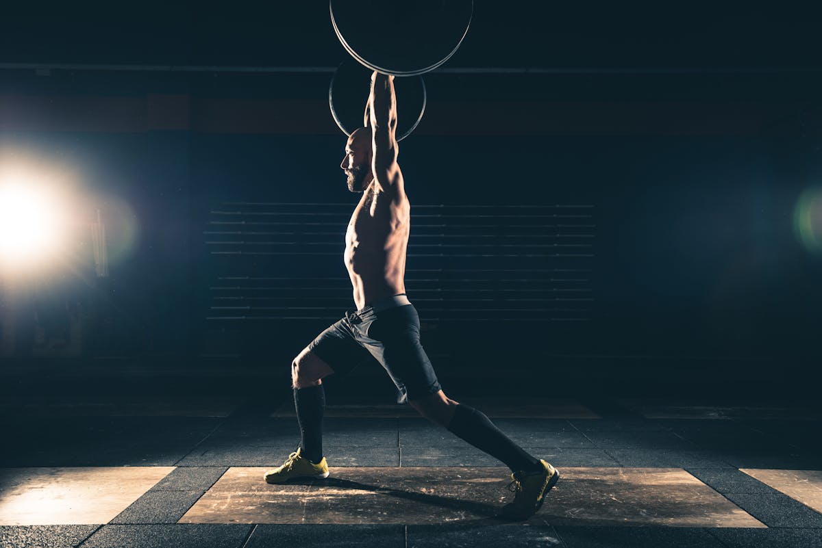 weightlifting strong man on a gym