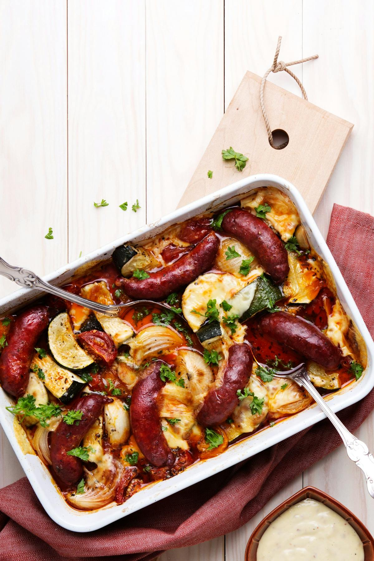 Oven-baked sausage with veggies