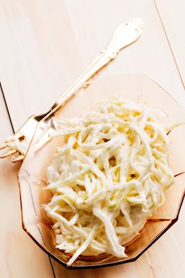 Simple keto coleslaw
