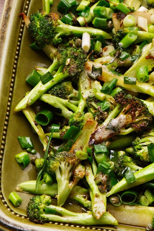 Butter-fried broccoli