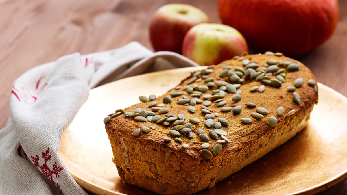 Spiced low carb pumpkin bread